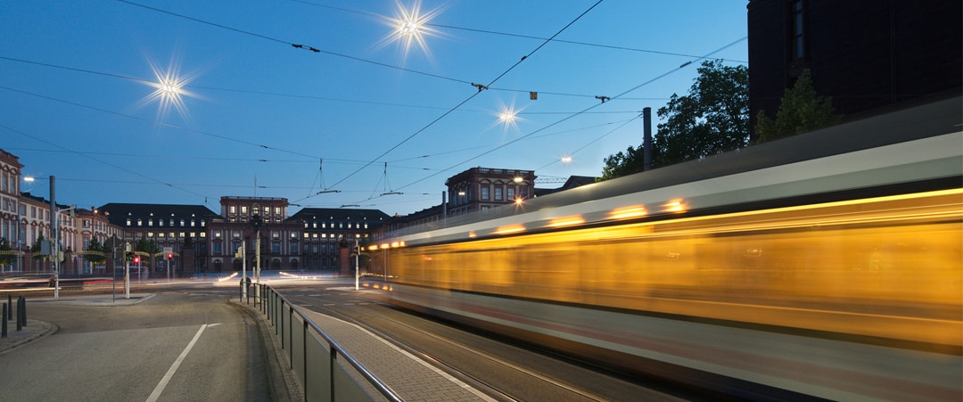 ams OSRAM 業務用道路照明